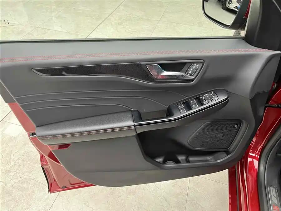 Ford Edge - фото 10
