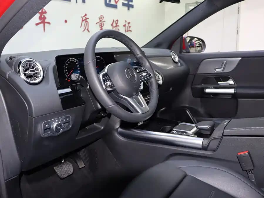 Mercedes GLA - фото 6