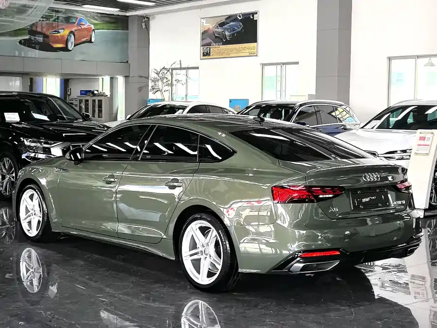 Audi A5 - фото 15