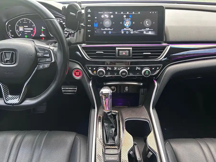 Honda Accord - фото 18