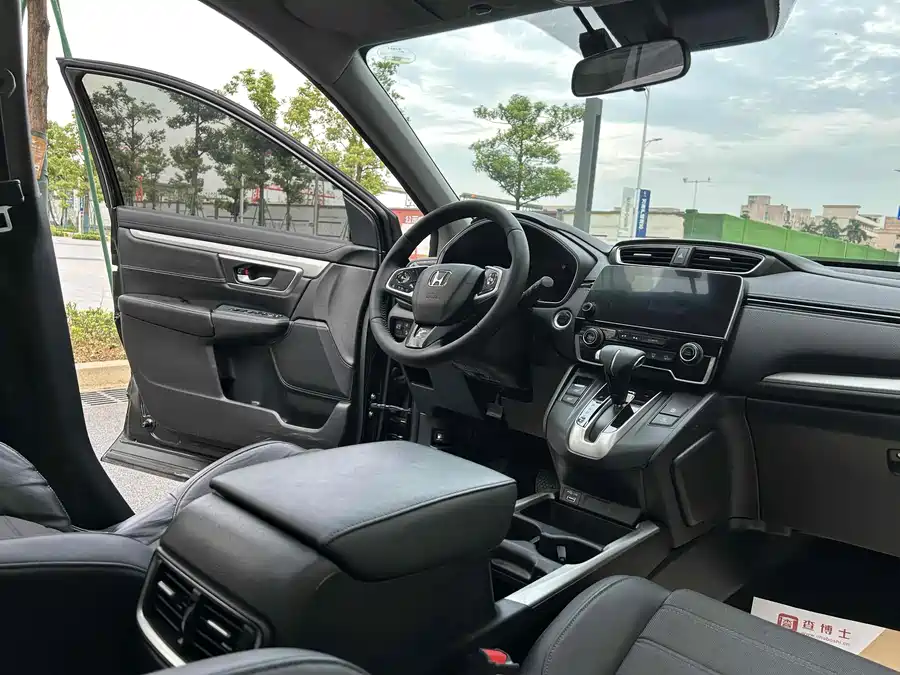 Honda CR-V - фото 11
