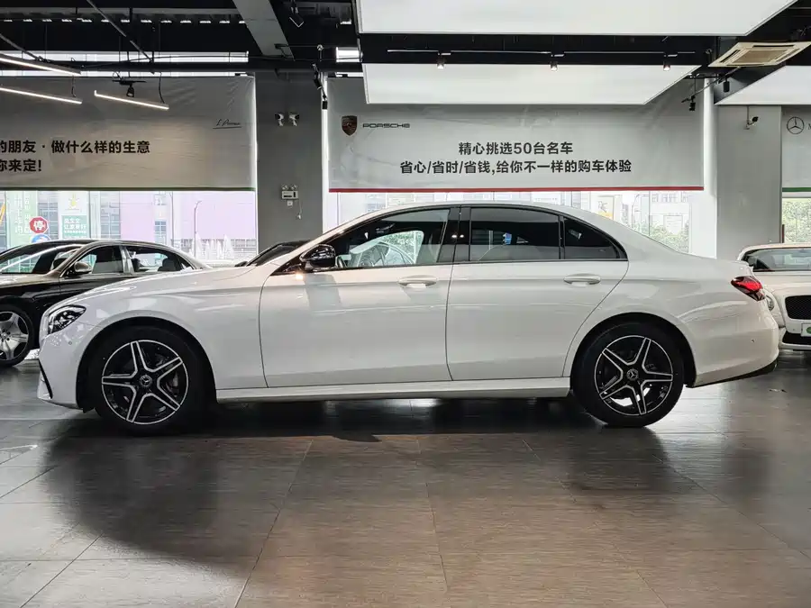 Mercedes E-Class - фото 17