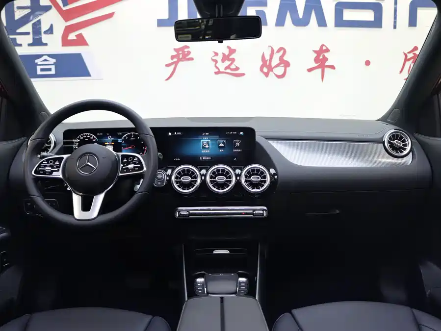 Mercedes GLA - фото 7